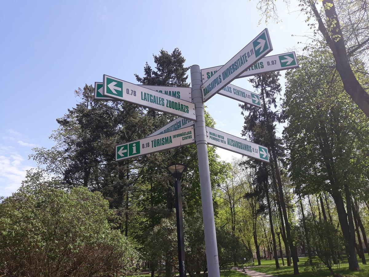 Town Center Studio Apartment Νταουγκαβπίλς Εξωτερικό φωτογραφία